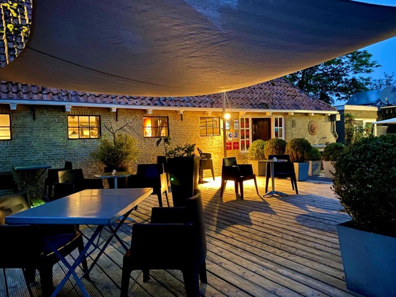 Waterlodges Leeuwarden